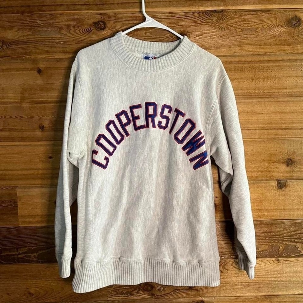 Vinatge 90s Nutmeg MLB Cooperstown grey crewneck sweater